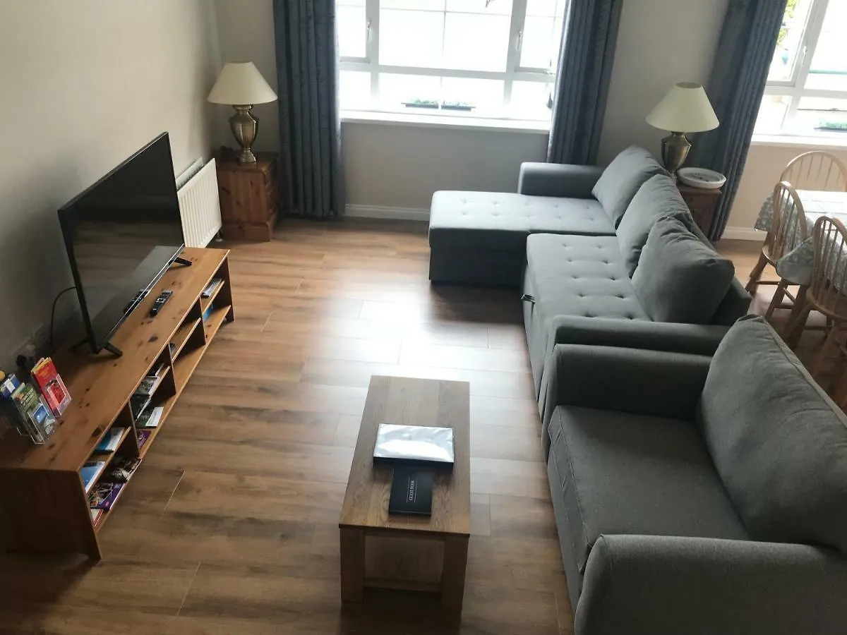Killead House Hotel Aldergrove 3*,